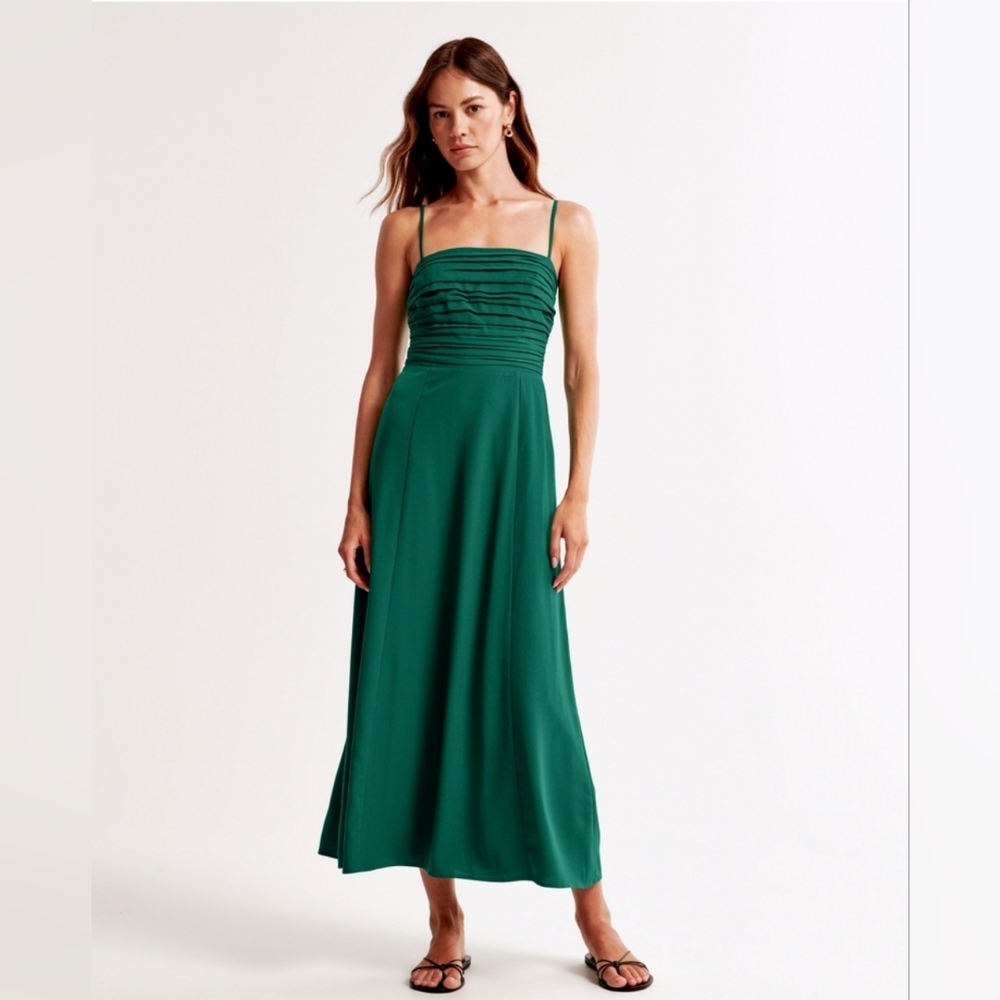 XS Abercrombie Emerald Green Midi Dress